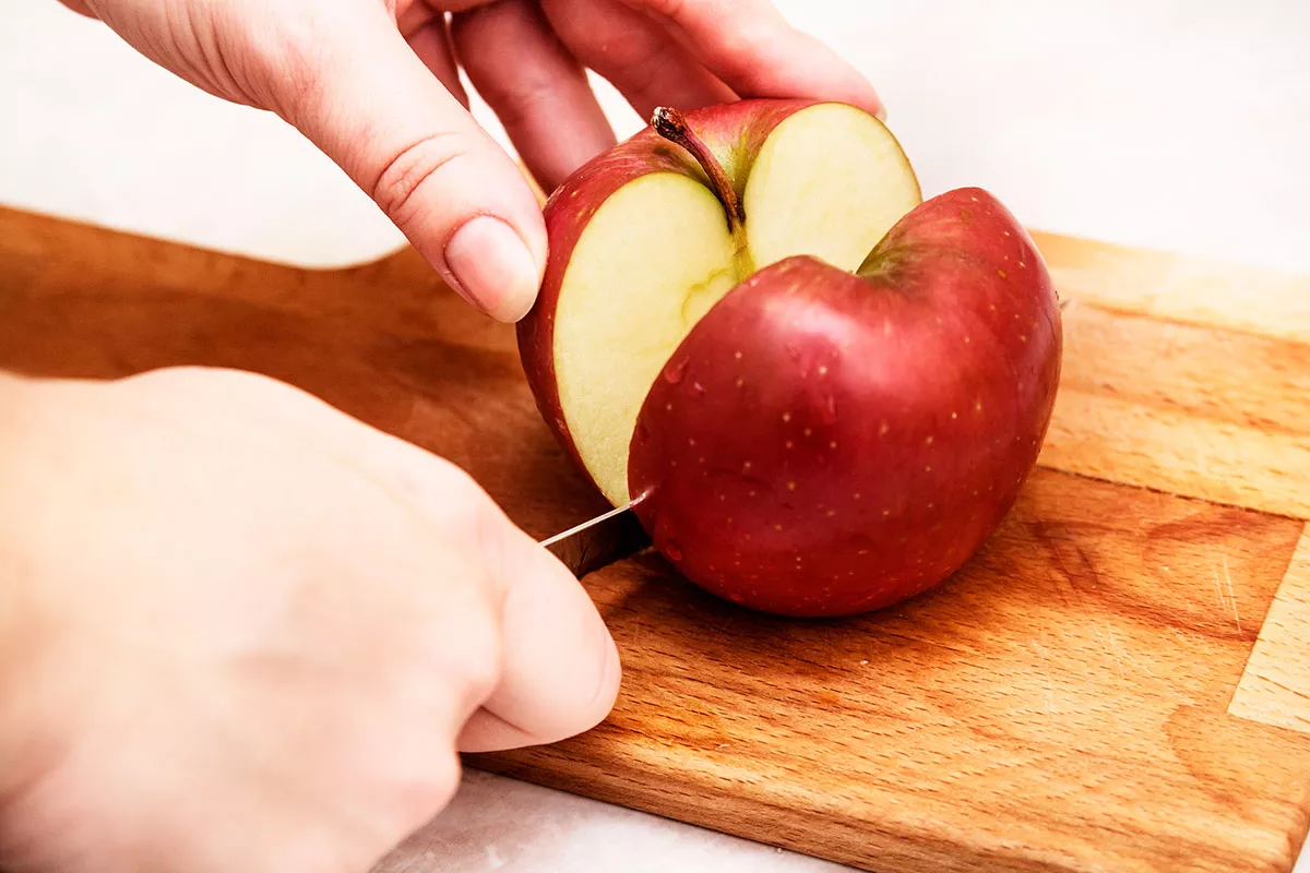 Ontdek wat de toekomst voor jou in petto heeft door simpelweg een appel doormidden te snijden